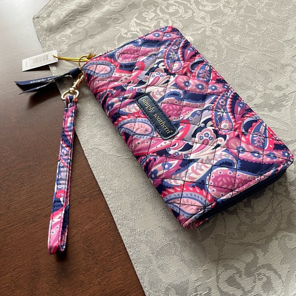 Simply Southern Women’s Quilted Wallet With Wristlet Strap - Blue Paisley - Picture 5 of 16
